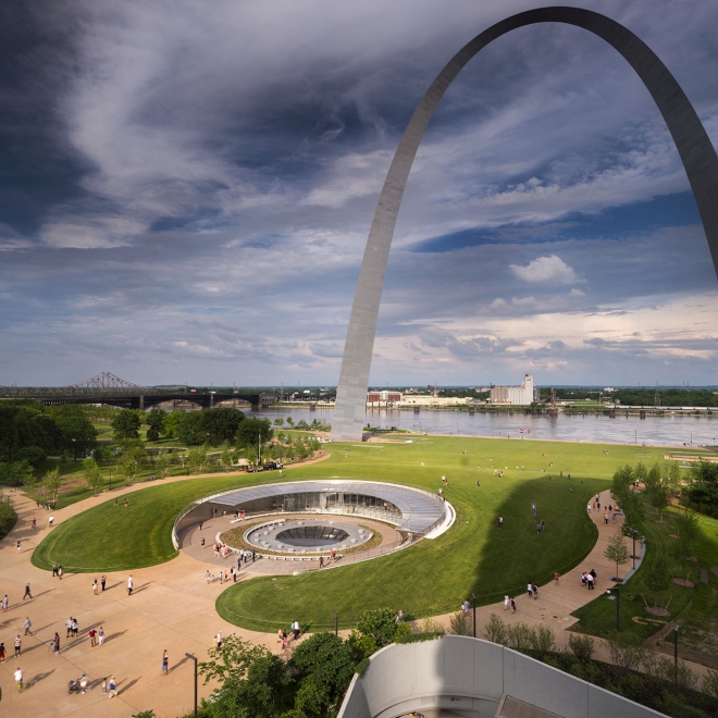 MUSEUM AT GATEWAY ARCH OPENS